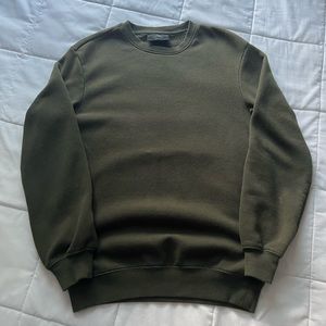 h&m forest green crewneck